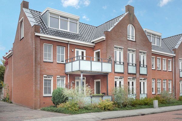 Centraal gelegen appartement met drie slaapkamers! 